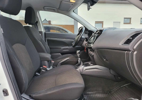 Mitsubishi ASX cena 43900 przebieg: 137341, rok produkcji 2015 z Krynica-Zdrój małe 407